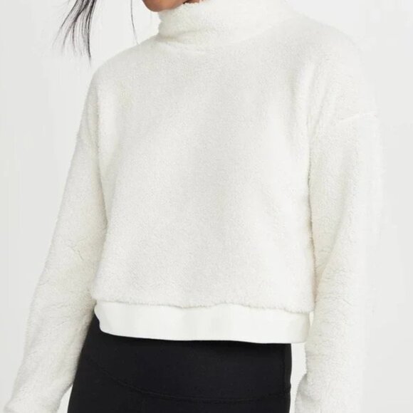 Beyond Yoga All Time Fleece Cropped Sweatshirt - Picture 1 of 8